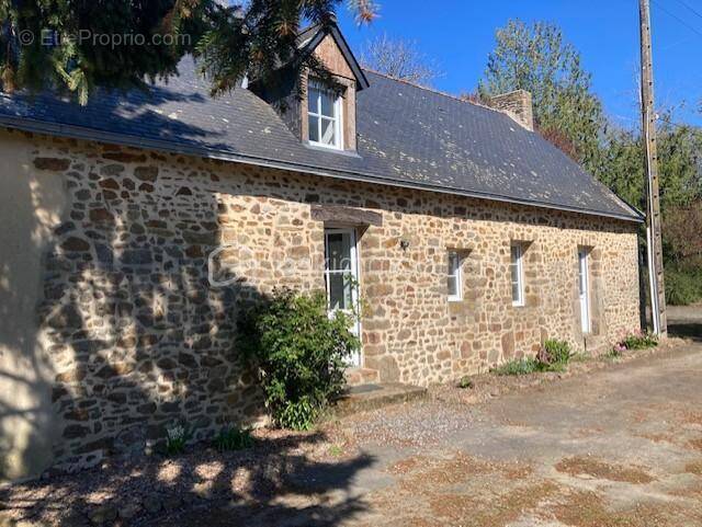 Maison à LE BOURGNEUF-LA-FORET