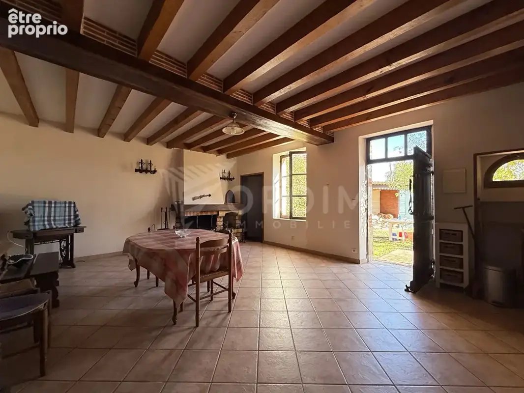 Charmante longère à Pierrefitte-es-Bois 4 pièces 97 m² terrain 428 m² - photo 4