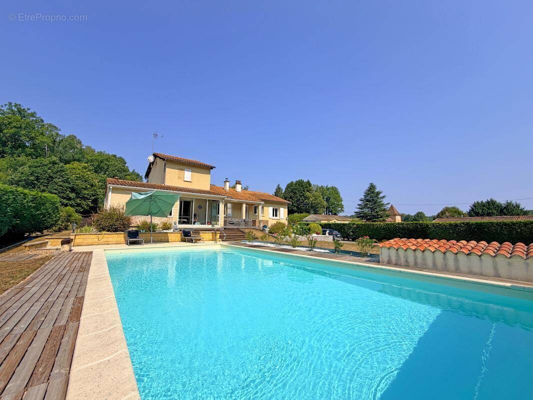Maison à LA DOUZE