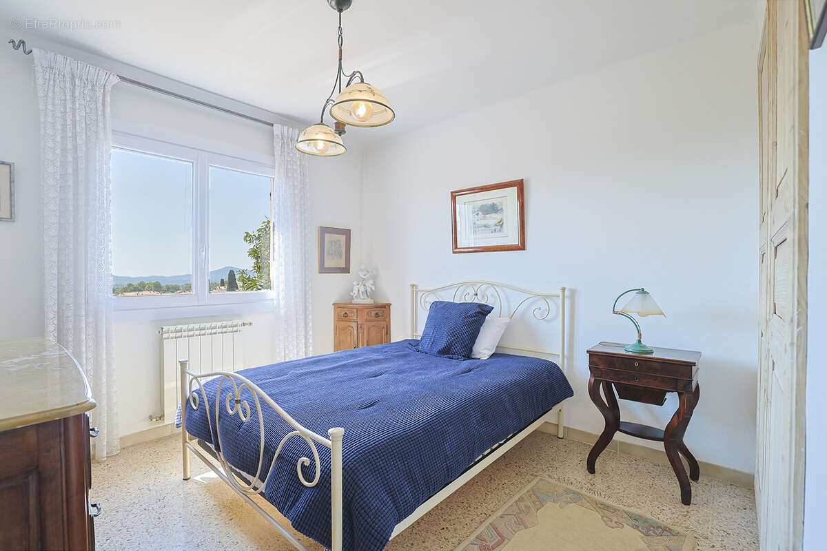 Maison à LA FARLEDE