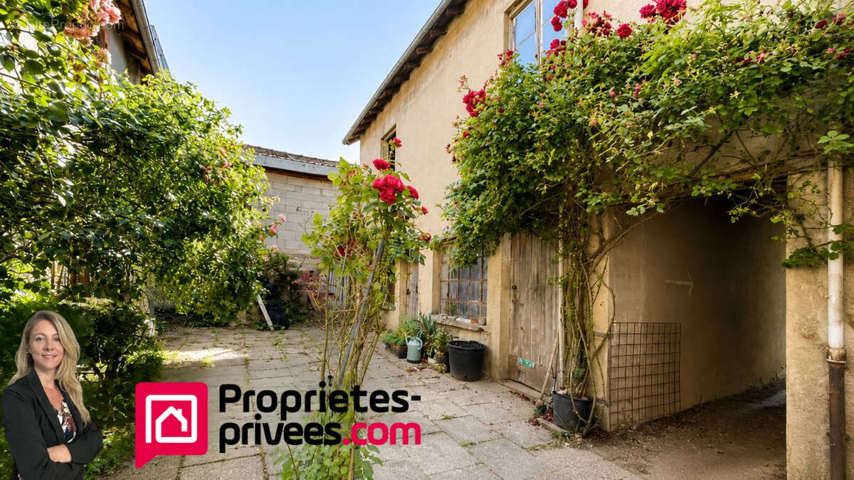 Maison à LA GRESLE