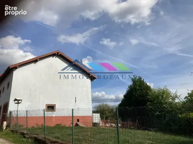Maison de caractere a renover entierement - photo 3