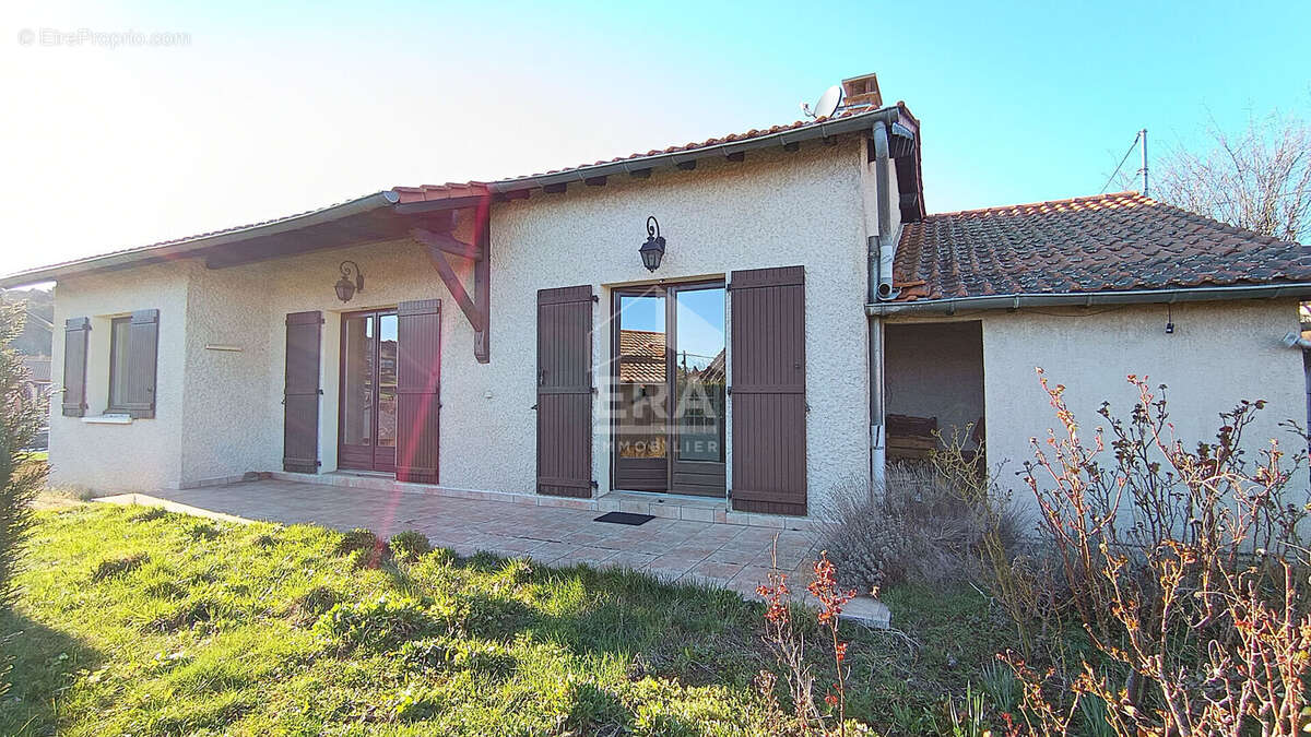 Maison à CUSSAC-SUR-LOIRE