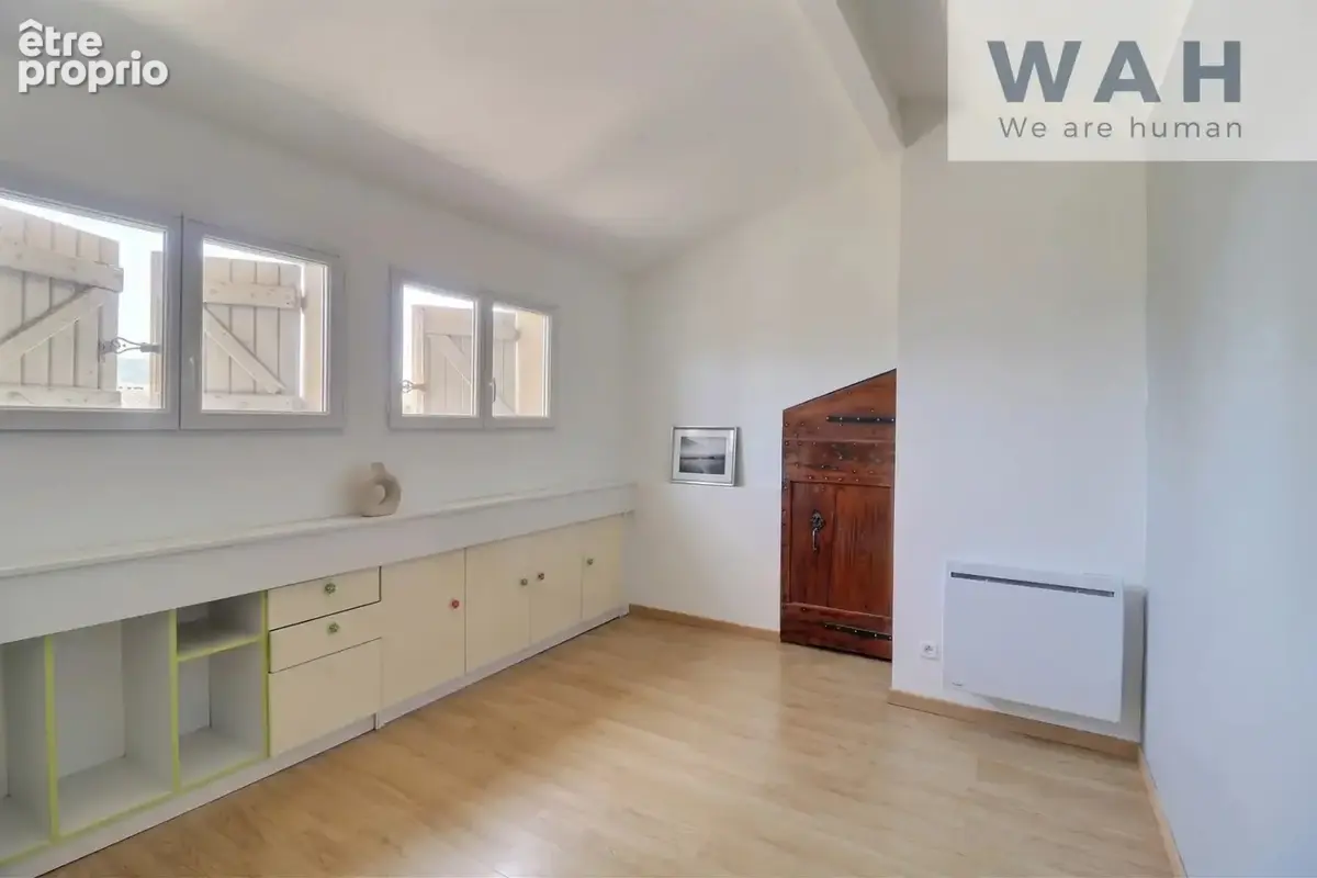 MAISON DE VILLAGE 7P 156 m2 avec extérieurs et garage à Vauv - photo 16