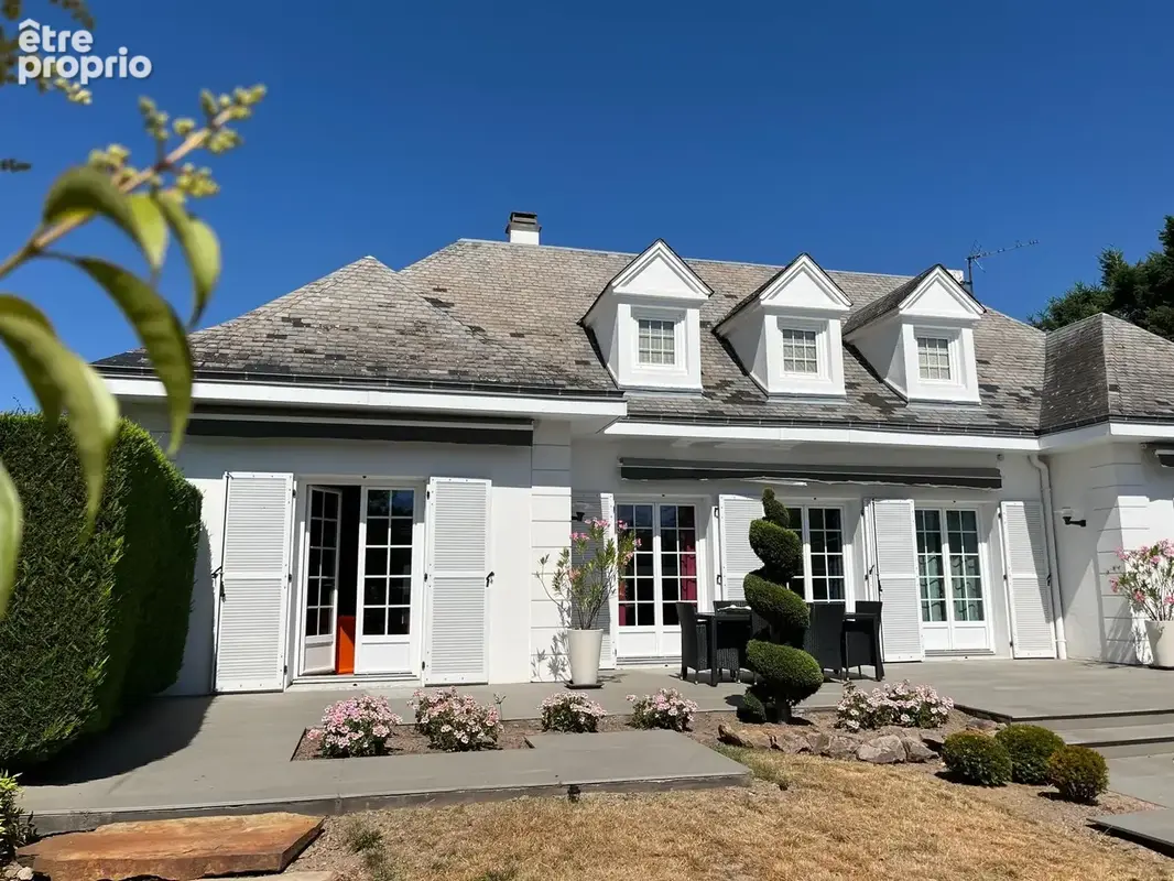 Propriété avec Entrepôt et terrain constructible - photo 2