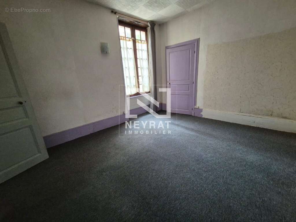 Appartement à NOLAY