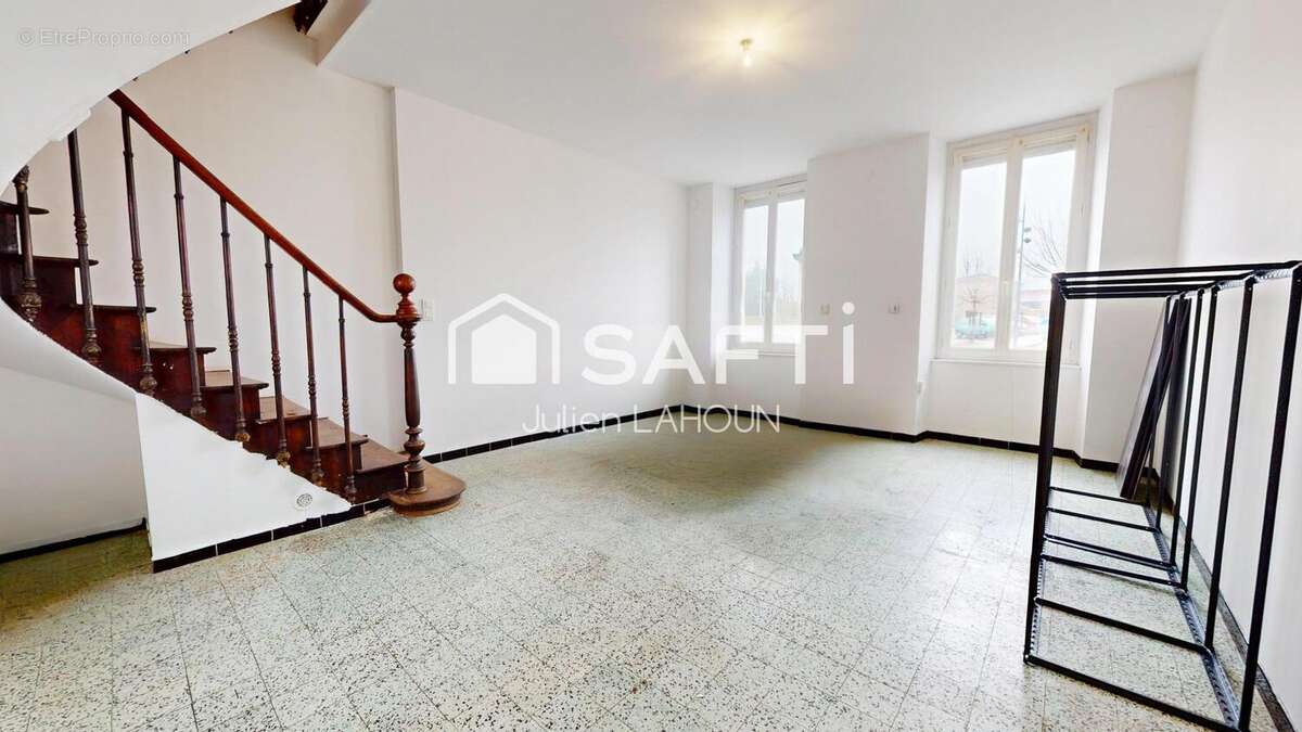 Photo 2 - Maison à BURIE