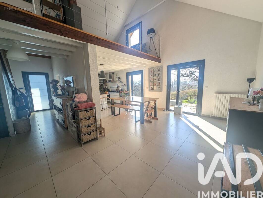 Photo 1 - Maison à IZERNORE