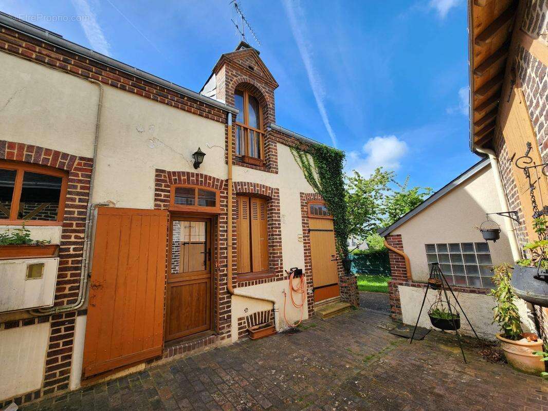 Maison à MONDOUBLEAU