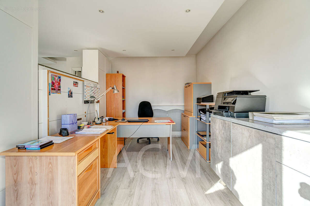 Appartement à MAISONS-LAFFITTE