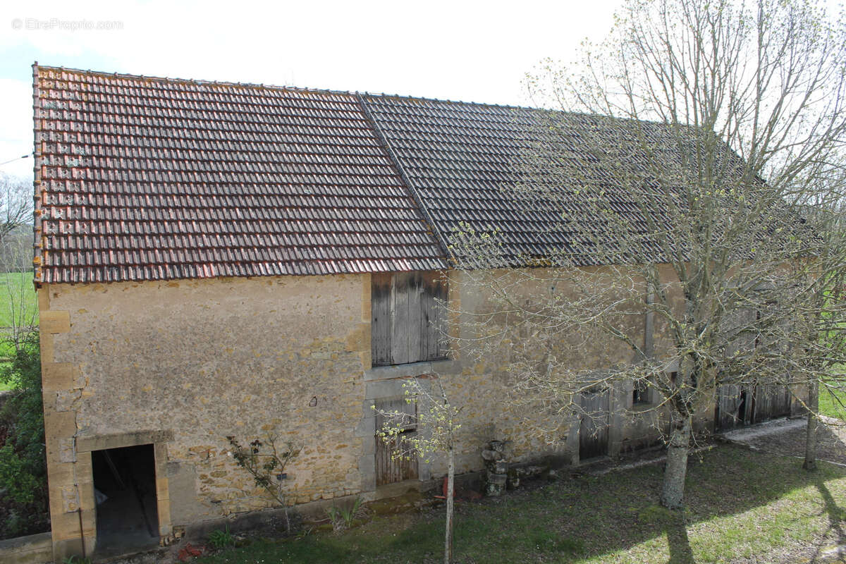 Maison à SAINT-JEANVRIN