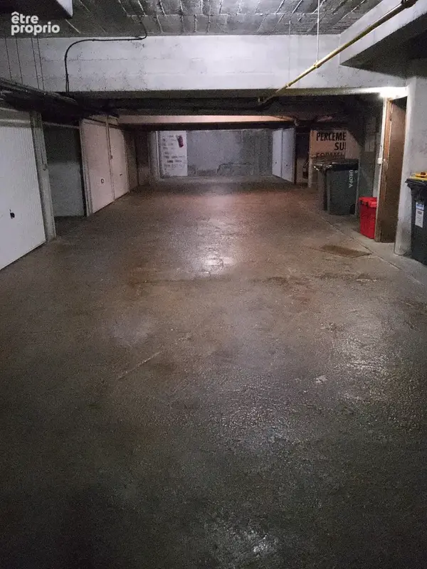 Nice-Fleurs: A vendre garage rue Bottero - photo 2