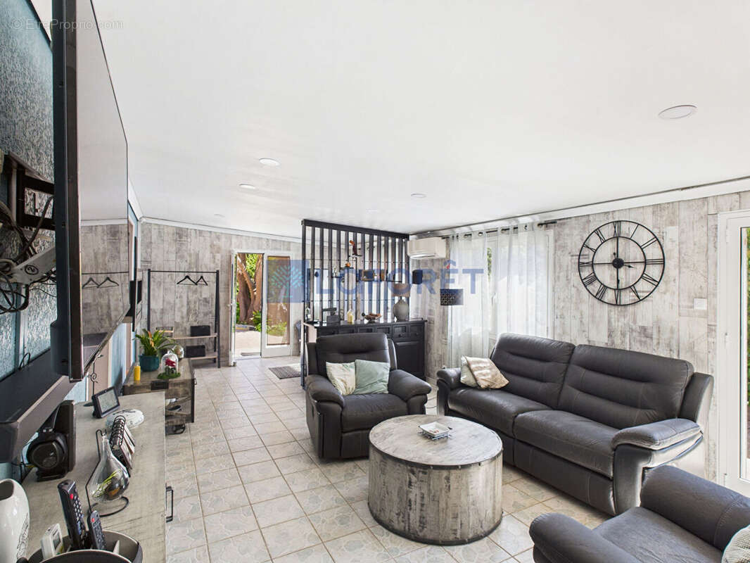 Maison à CUTTOLI-CORTICCHIATO