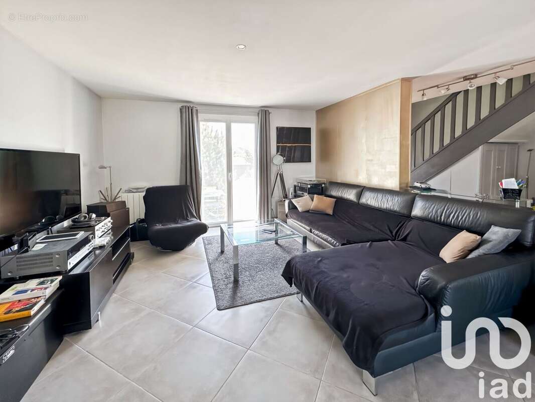 Photo 3 - Maison à CHAMPDEUIL