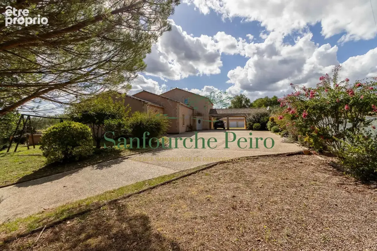 A 5 km de Carsac Aillac et 7 km de Sarlat - Périgord Noir - photo 2