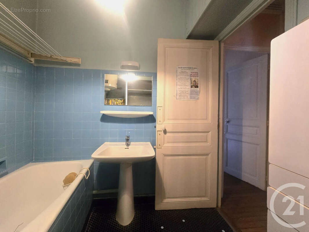 Appartement à SAINT-MAUR-DES-FOSSES