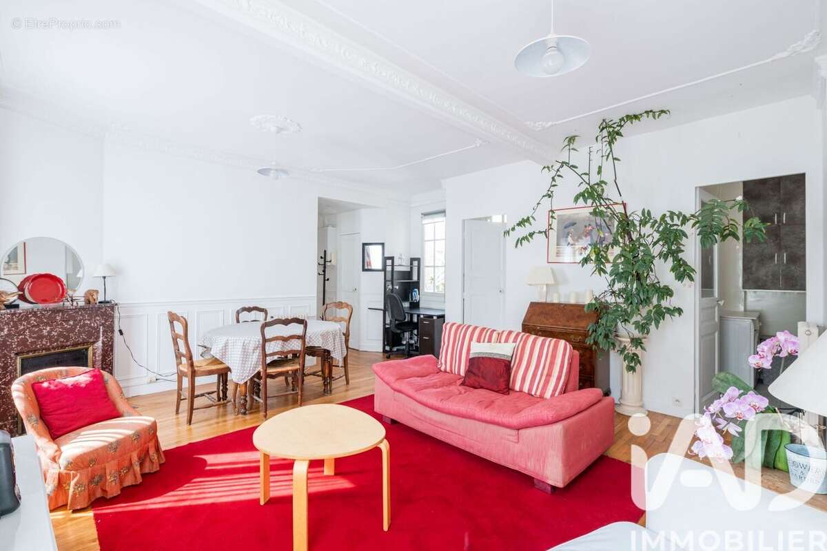 Photo 4 - Appartement à PARIS-15E