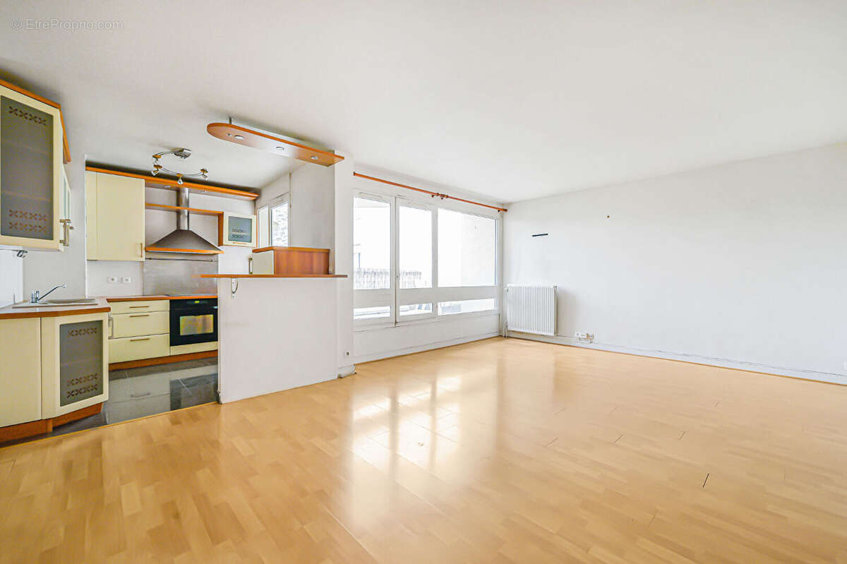 Appartement à LE KREMLIN-BICETRE