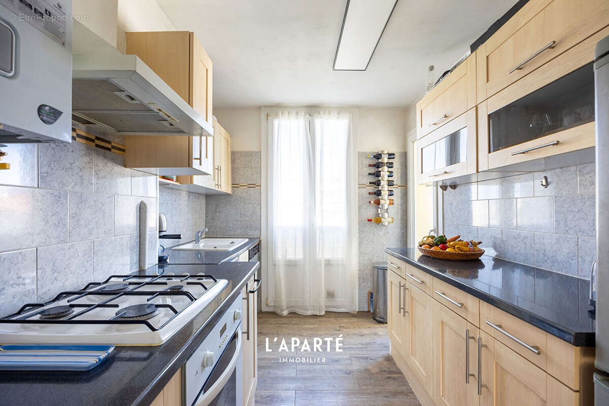 Appartement à MARSEILLE-11E