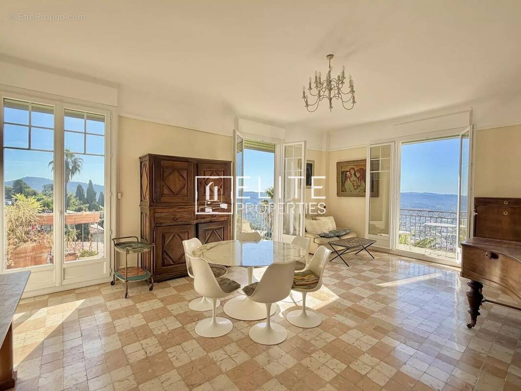 Appartement à GRASSE