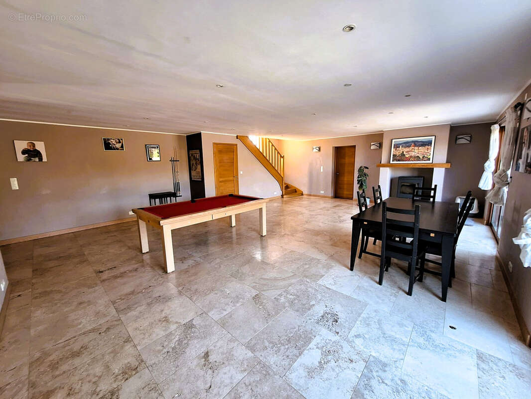 Maison d'architecte de 250 m²  4 chambres Terrain de plus de 5 000 m² Proche Paisance et Nogaro - photo 9