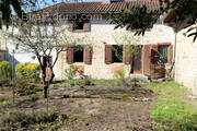 Maison à JAYAT