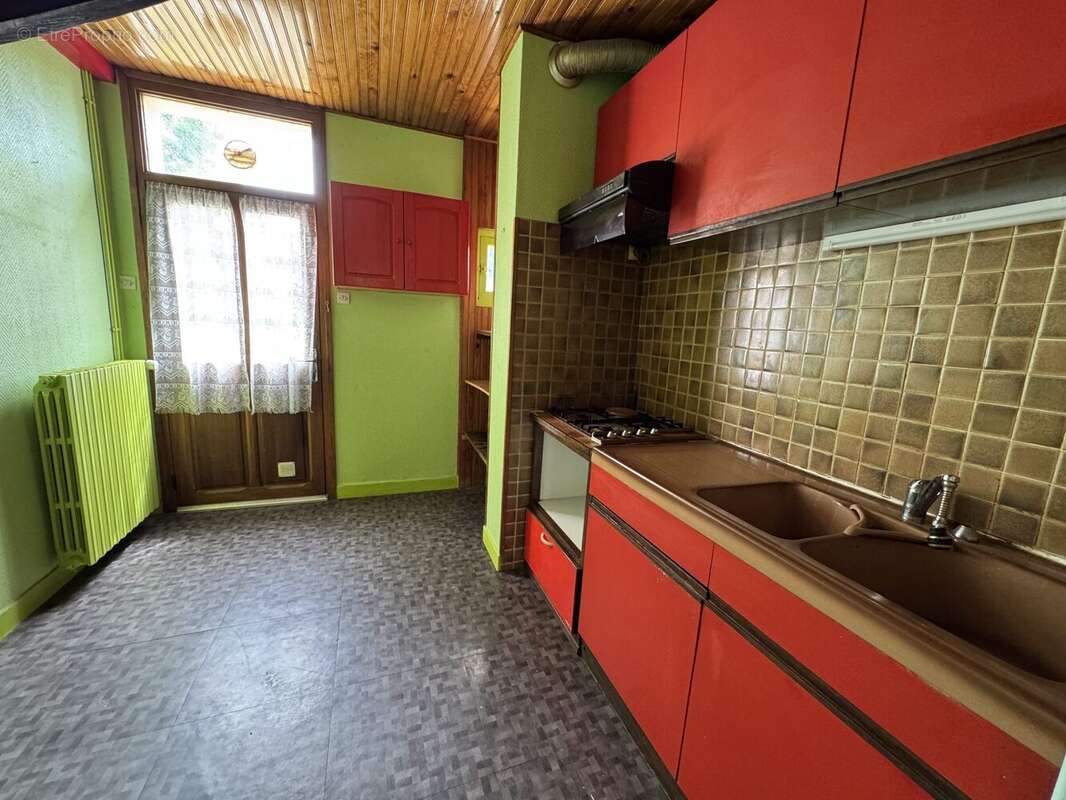Maison 78 m² à Tavaux  - photo 5