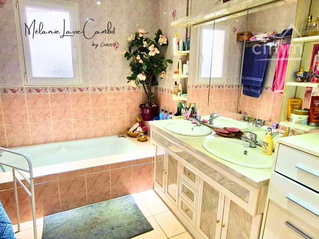 Maison à SAINT-SAVIN