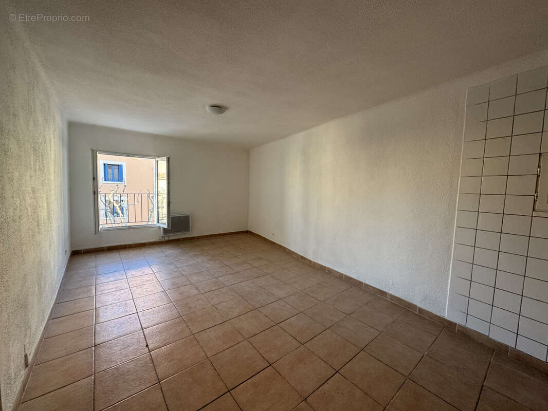 Appartement à COURSAN