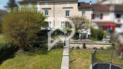 Maison à SAINT-GERMAIN-DU-SALEMBRE