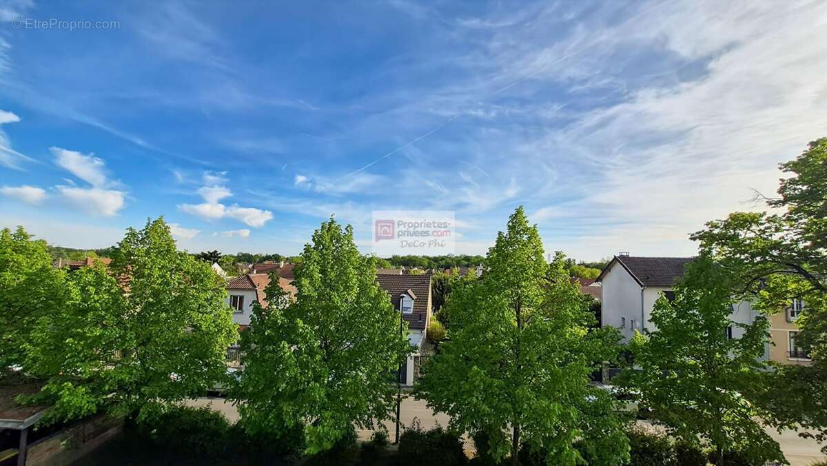 Appartement à SAINT-CYR-L'ECOLE