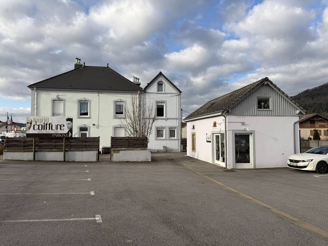 Appartement à SAINT-ETIENNE-LES-REMIREMONT