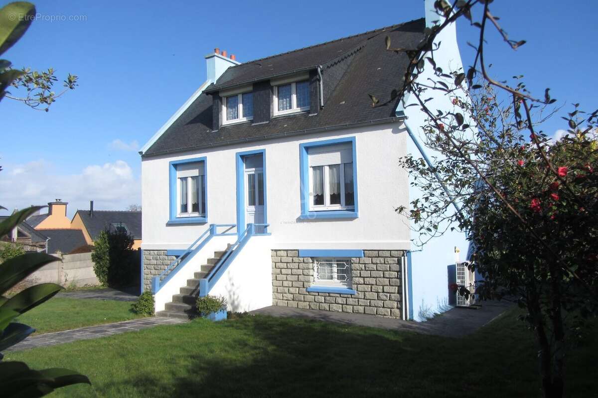 Maison à ROSCANVEL