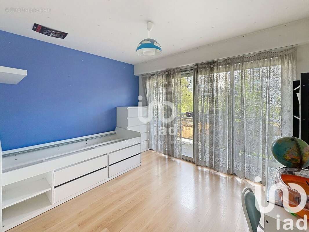 Photo 6 - Appartement à LE BLANC-MESNIL