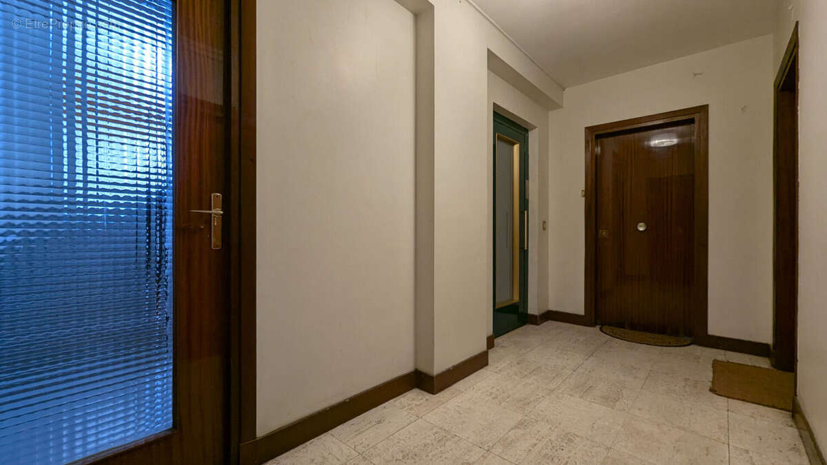 Appartement à SAINT-DENIS
