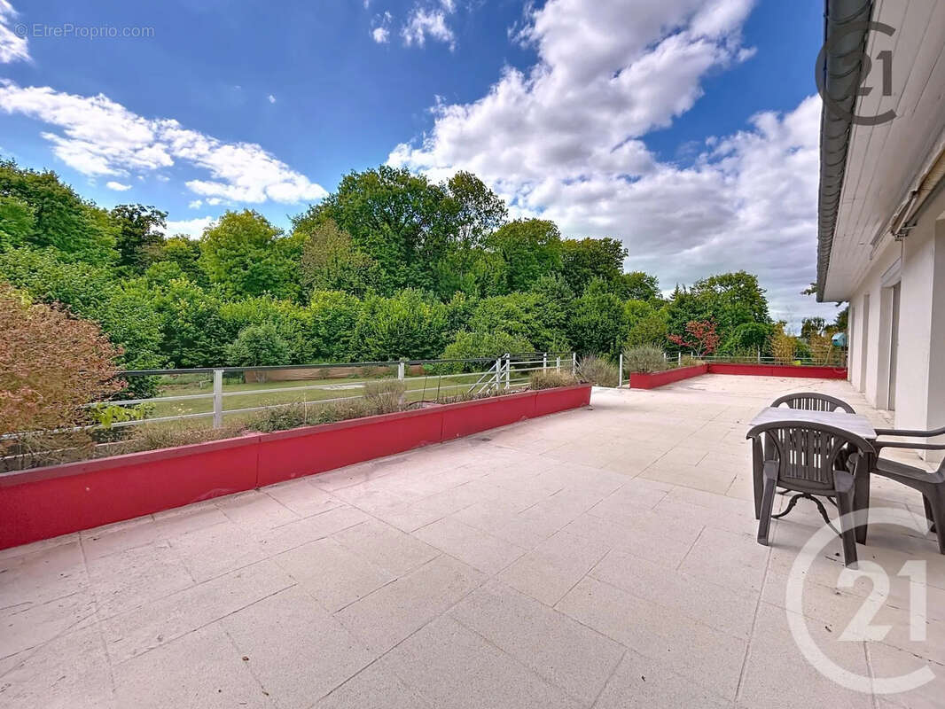 Maison à VAL-DE-VESLE