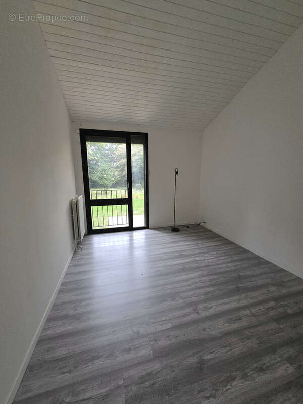 Maison à AULNOYE-AYMERIES