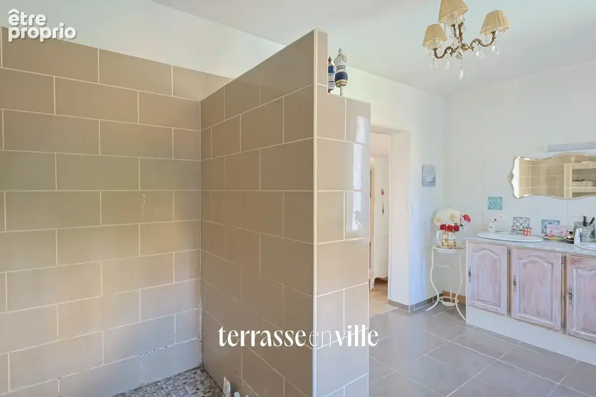 Toulon   la loubière  maison de caractère - 196m2 - jardin/studio - photo 12