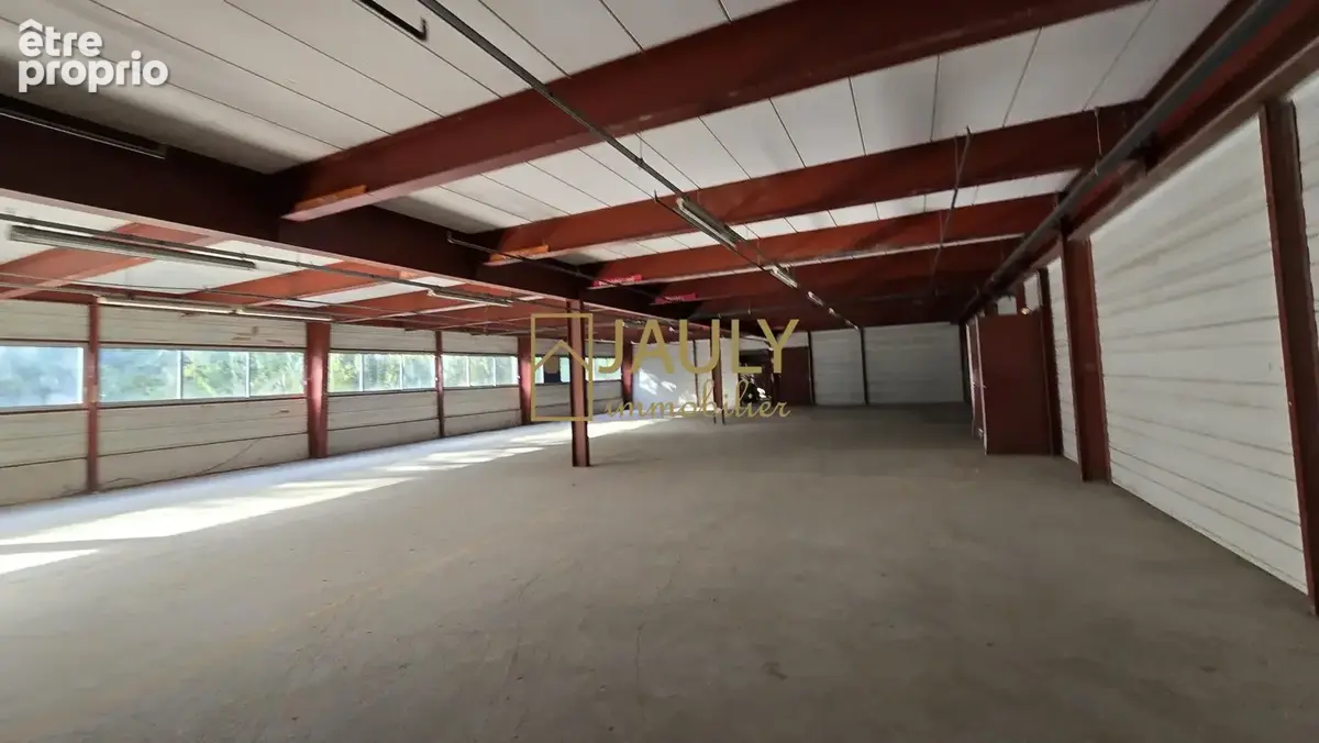 Commerce 4 540 m² à vendre à Coulommiers (77120) - photo 3