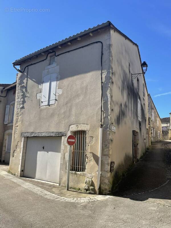 Maison à CHAUVIGNY