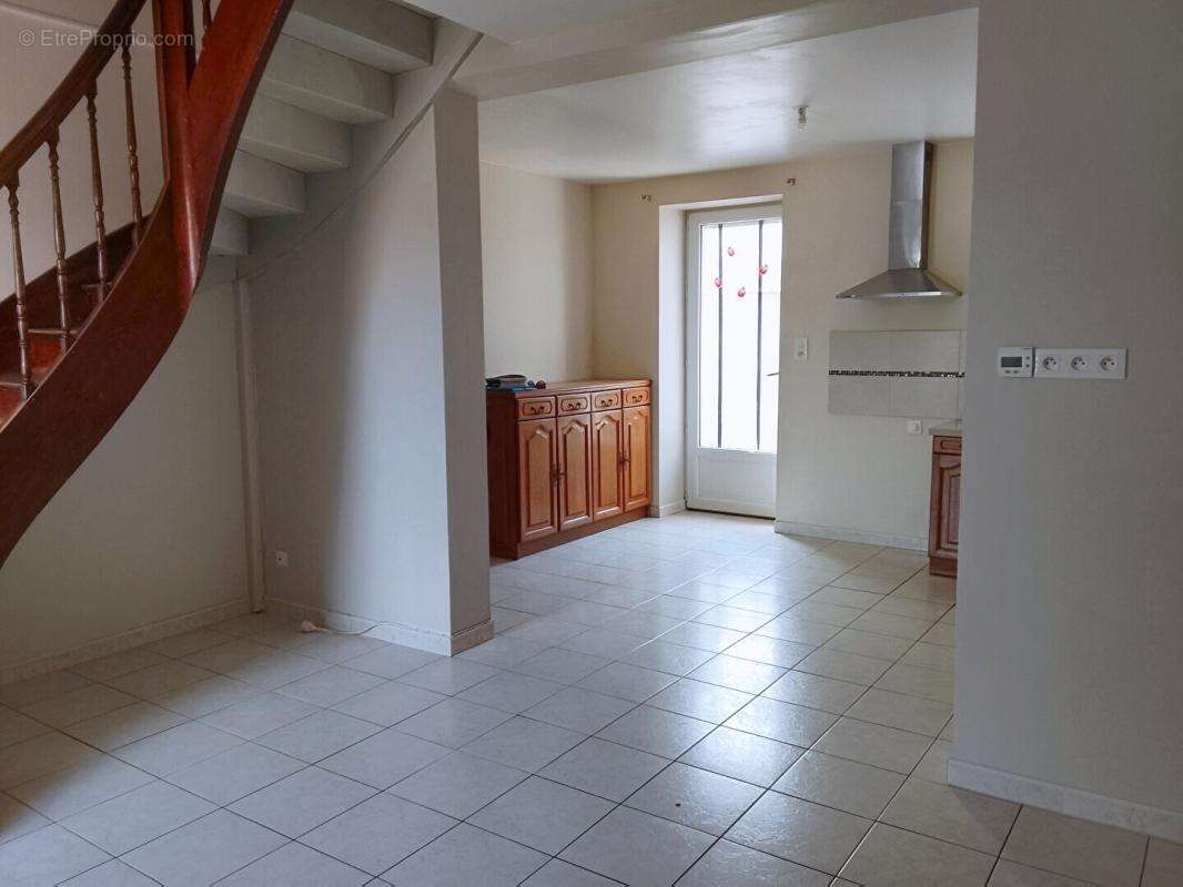 Maison Saint Michel En Brenne 5 pièce(s) 77 m2 - photo 2