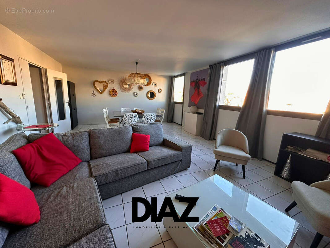 Appartement à NIMES