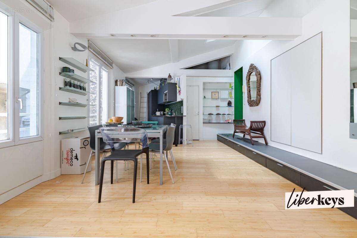 Appartement à PARIS-12E