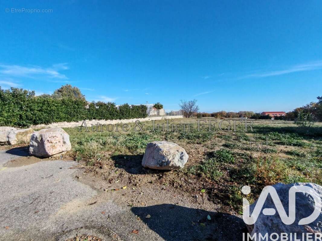 Photo 8 - Terrain à TROUILLAS