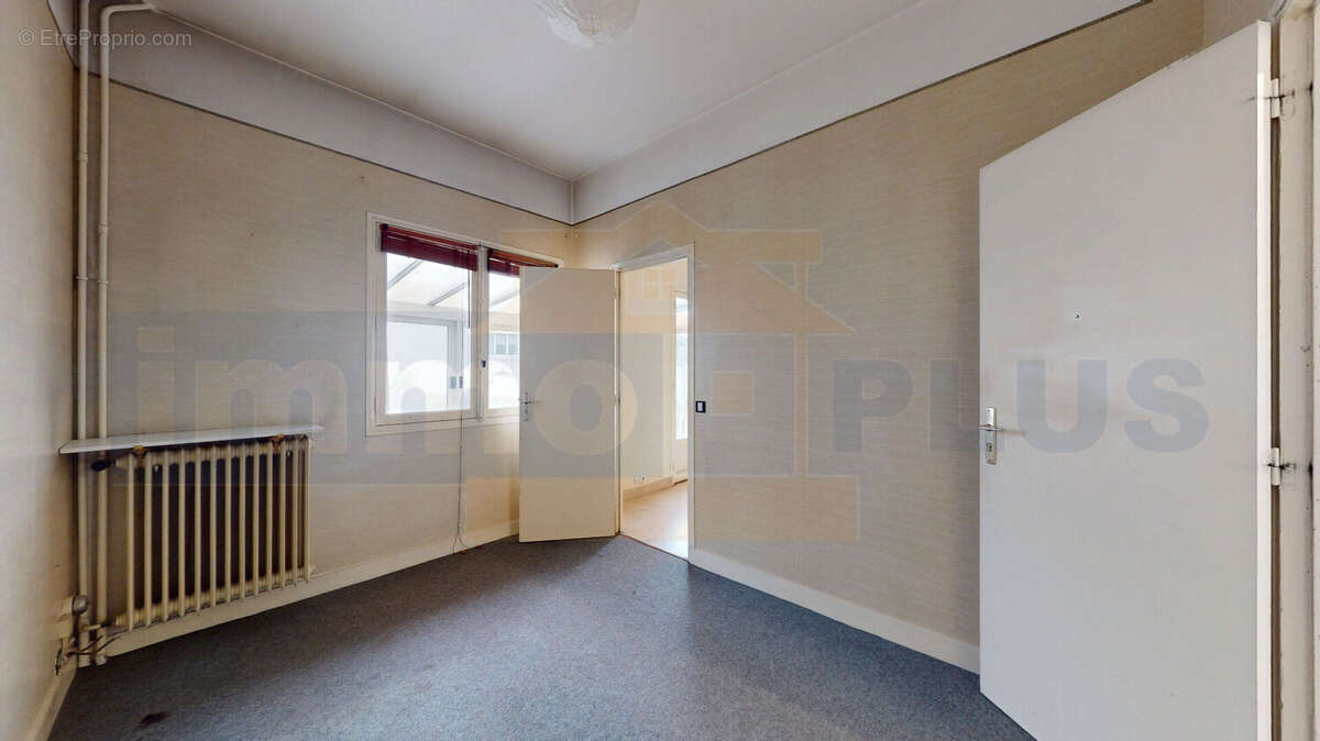 Maison à FONTENAY-LE-FLEURY