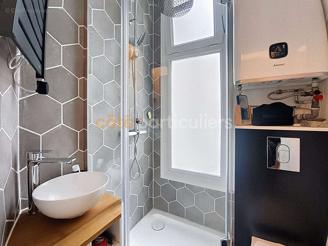 Appartement à PARIS-14E