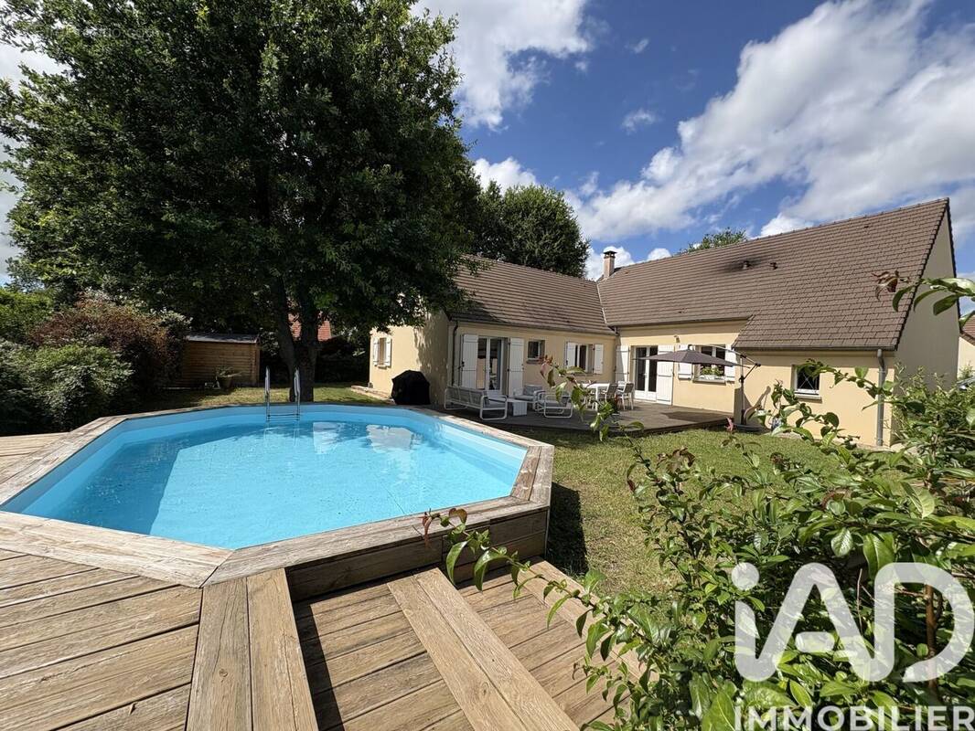 Photo 1 - Maison à BOISSISE-LE-ROI