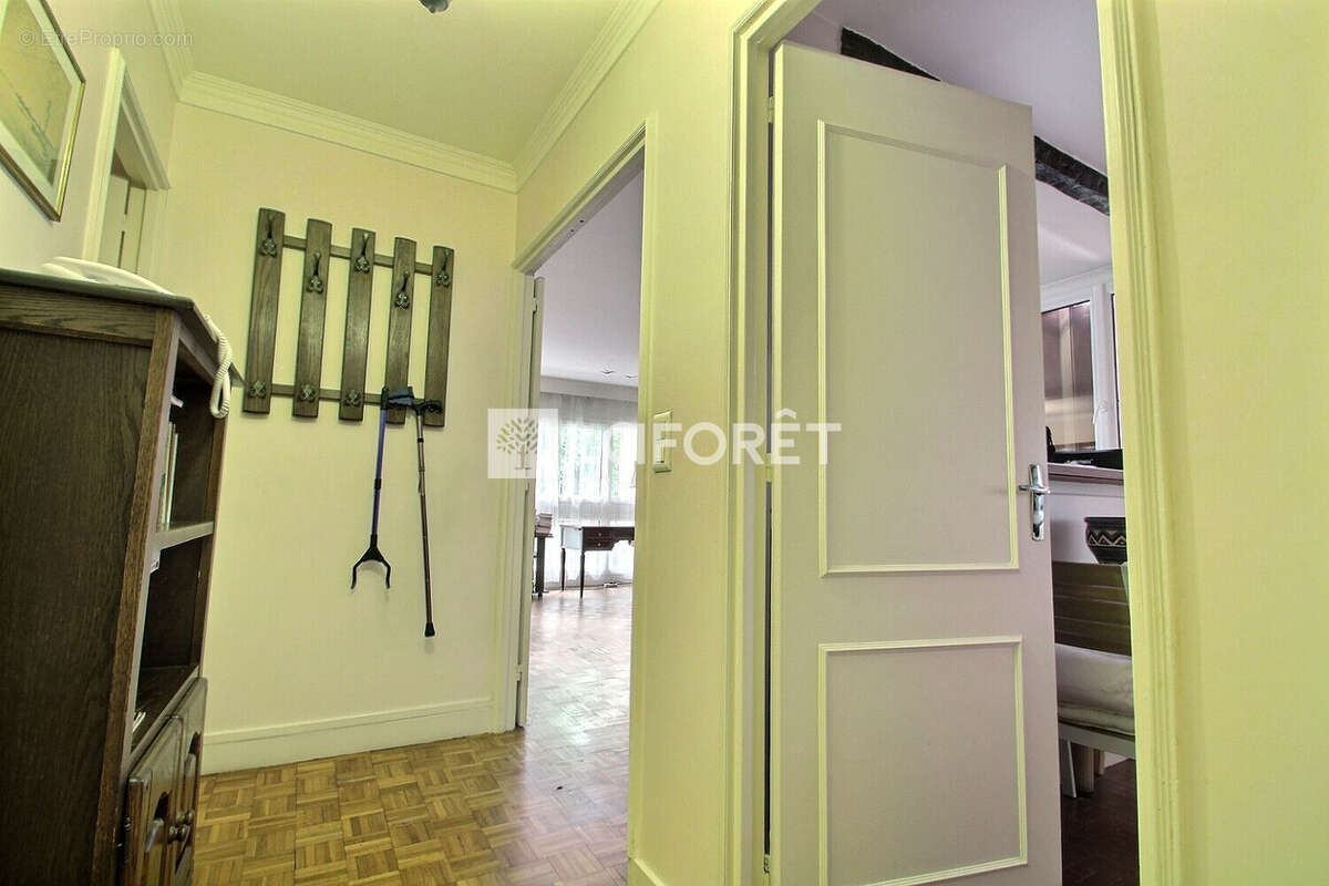 Appartement à NANTERRE