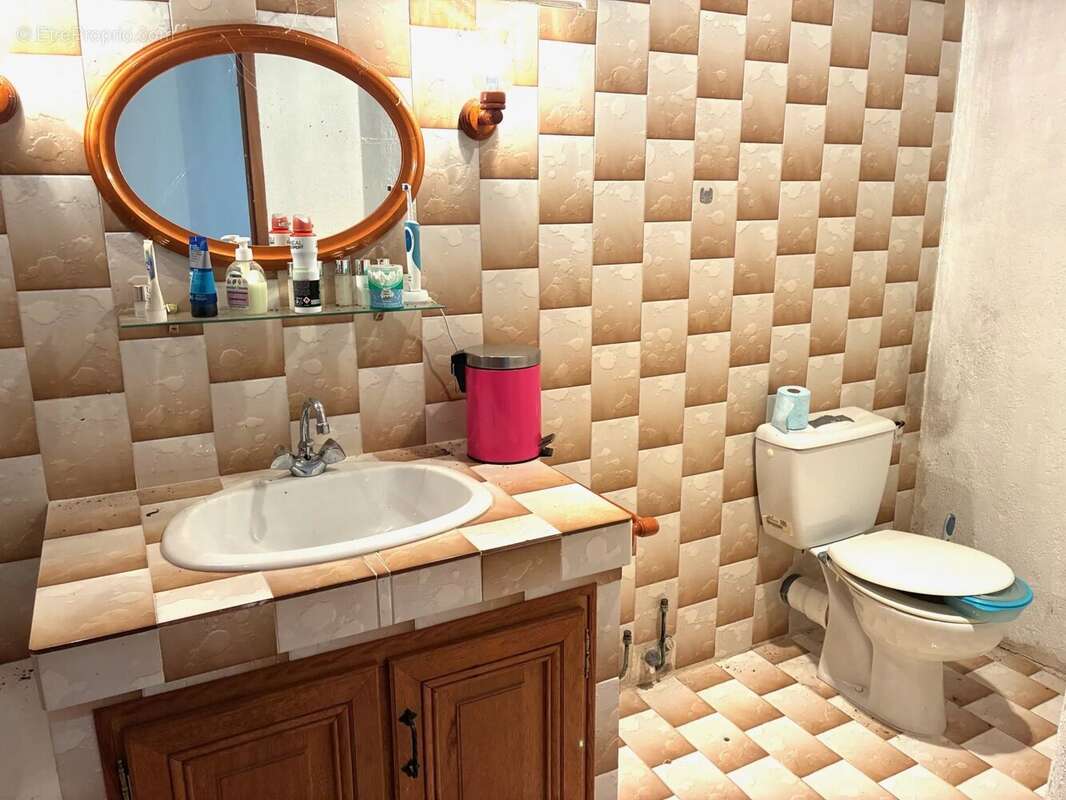 Maison à VAUVENARGUES