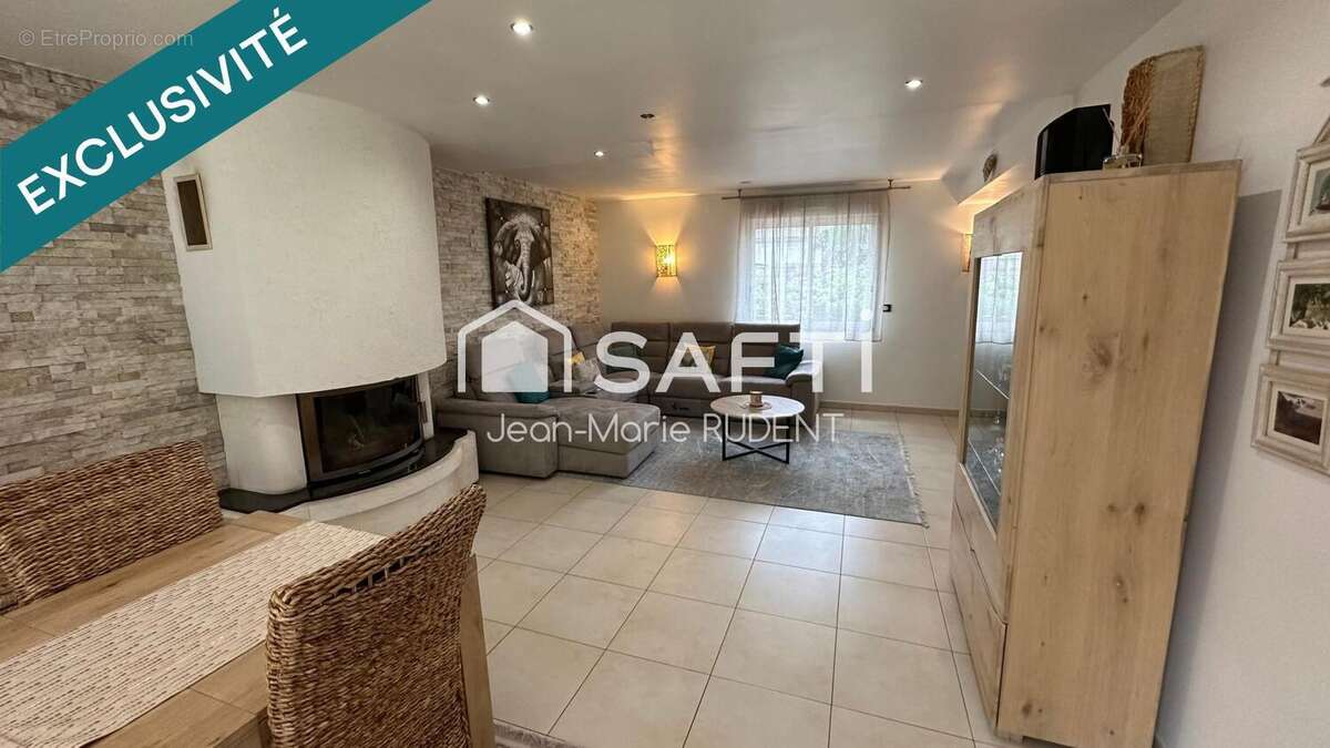 Photo 3 - Maison à LINAS